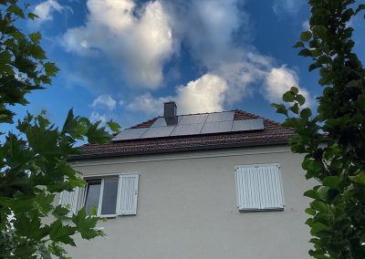 Solaranlage auf Walmdach